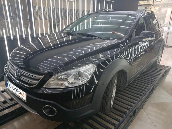 alt-https://media.khodro45.com/public/image/0092c0f87bfb41e79a37693763489d90_plate_allure