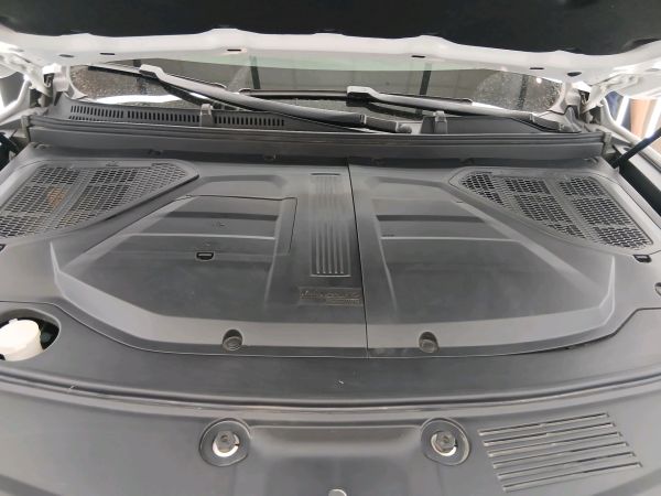 alt-https://media.khodro45.com/public/image/014ee68ac5544af78e009fdebd182d67_plate_allure