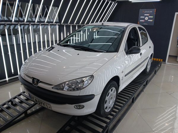 alt-https://media.khodro45.com/public/image/064b745f7d5840c1b32cabecc2b80ec9_plate_allure