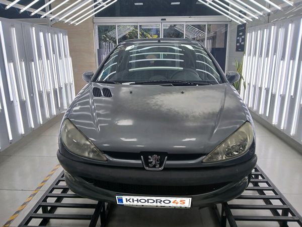 alt-https://media.khodro45.com/public/image/0a2689c727144c05986376a0d98b1f40_plate_allure