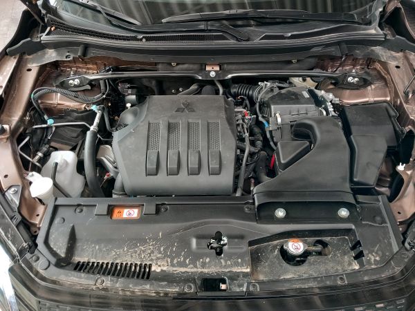 alt-https://media.khodro45.com/public/image/0b476187a0a14f1b879a2e2aadbf7025_plate_allure