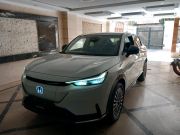 alt-https://media.khodro45.com/public/image/0b501d1792c447b9b3cc11ff18bc62ef_plate_allure