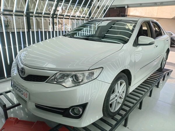 alt-https://media.khodro45.com/public/image/0fb21c2634f5460eb75923270c1327cb_plate_allure