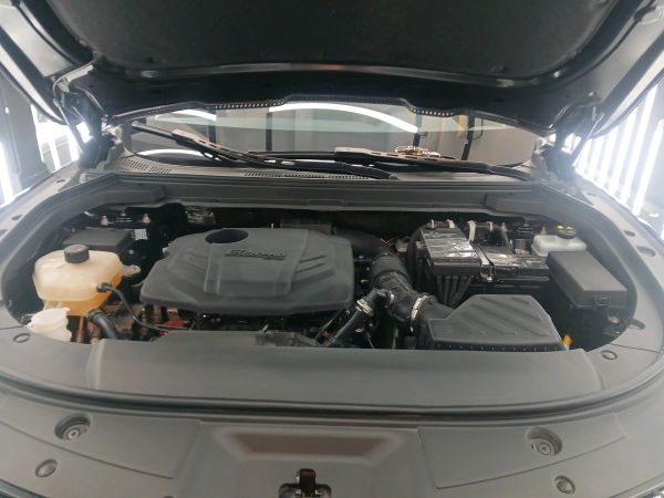alt-https://media.khodro45.com/public/image/10cf8d40d7084886991c83f2862de66d_plate_allure