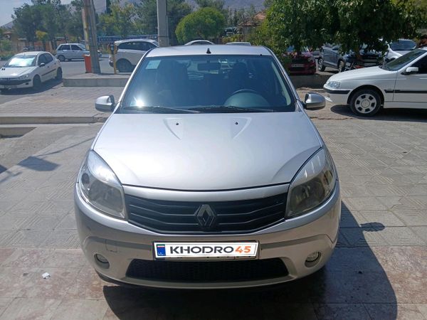 alt-https://media.khodro45.com/public/image/11b9b335189747e88e7f2811256597e7_plate_allure