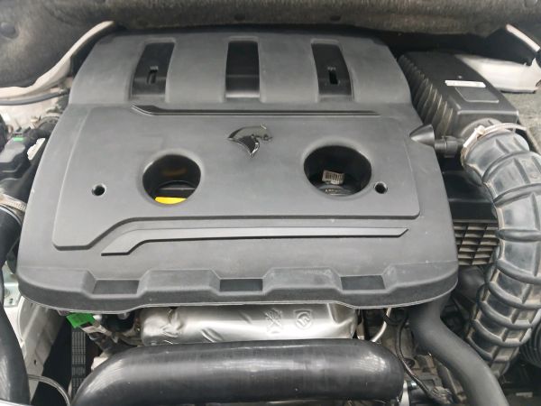 alt-https://media.khodro45.com/public/image/1456eb1ad6ae41f0a2d1bcfbdba34e5a_plate_allure