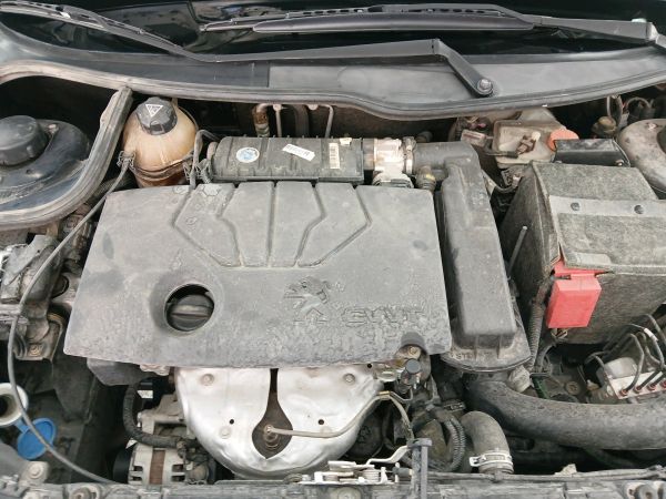 alt-https://media.khodro45.com/public/image/14c38476001f487b816db852f4a5911e_plate_allure