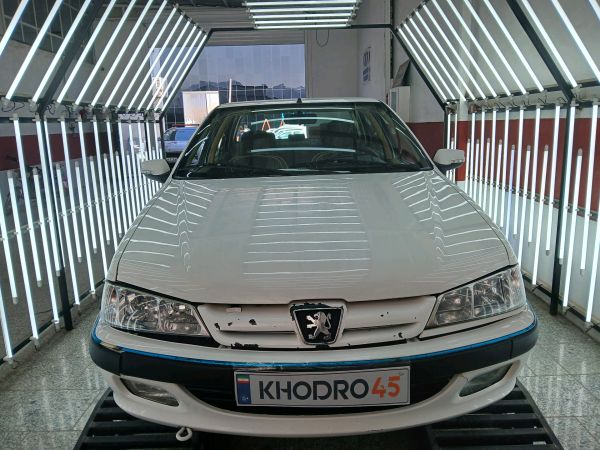 alt-https://media.khodro45.com/public/image/18a16288f7b548b99e8b42665d2f1aec_plate_allure