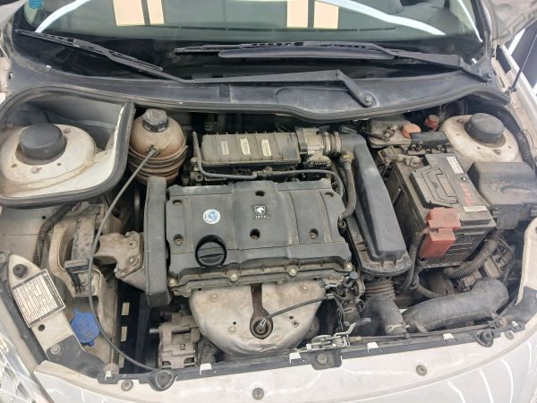 alt-https://media.khodro45.com/public/image/1a7f9ce2a45e4302a291af70a298b57f_plate_allure