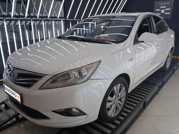 alt-https://media.khodro45.com/public/image/27cacd0913fd4d9e9c82660c13d46aff_plate_allure