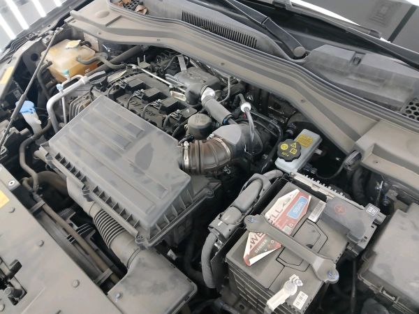 alt-https://media.khodro45.com/public/image/299e535b7d2e42ec83c90721a84bac4a_plate_allure