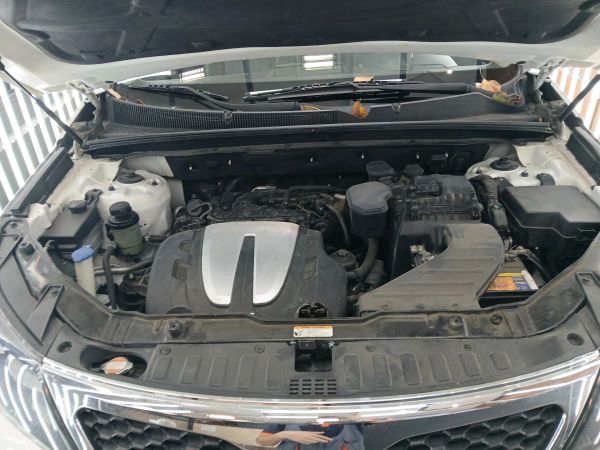 alt-https://media.khodro45.com/public/image/2eff1156188743a0bcfb23506a390036_plate_allure