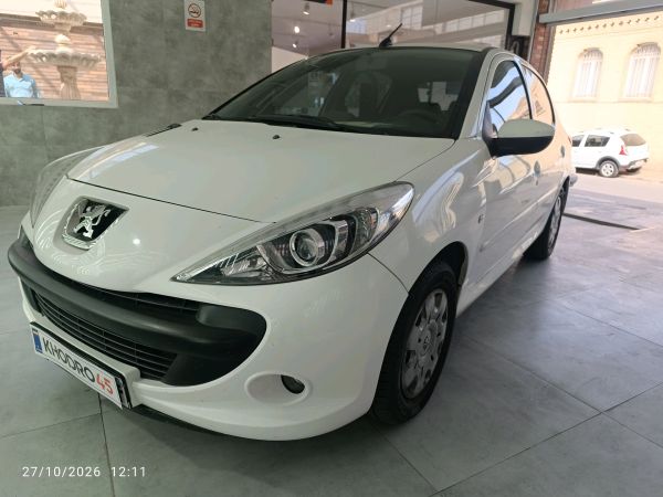 alt-https://media.khodro45.com/public/image/303a81aab15c4805bae1791a014cf6b1_plate_allure