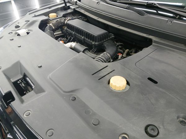 alt-https://media.khodro45.com/public/image/33efe2c289da47449832e8ed63d6162e_plate_allure