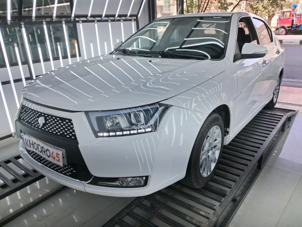 alt-https://media.khodro45.com/public/image/34773c2653f64ba28e07a625a8e24485_plate_allure