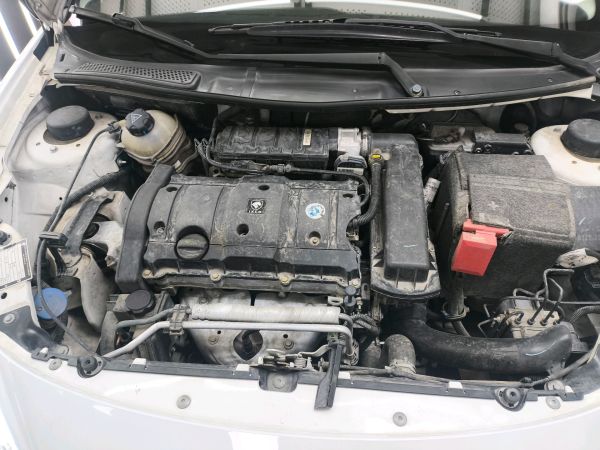 alt-https://media.khodro45.com/public/image/39d8098c702d40d4847400678323170c_plate_allure