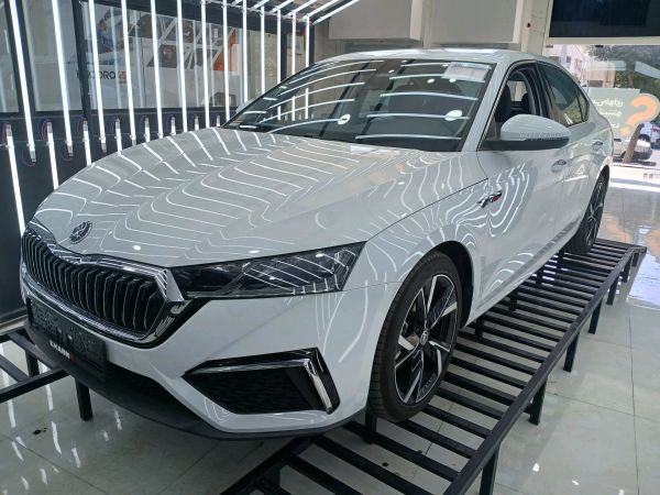 alt-https://media.khodro45.com/public/image/3a9bf9024404454197b43b5c96cae5d3_plate_allure