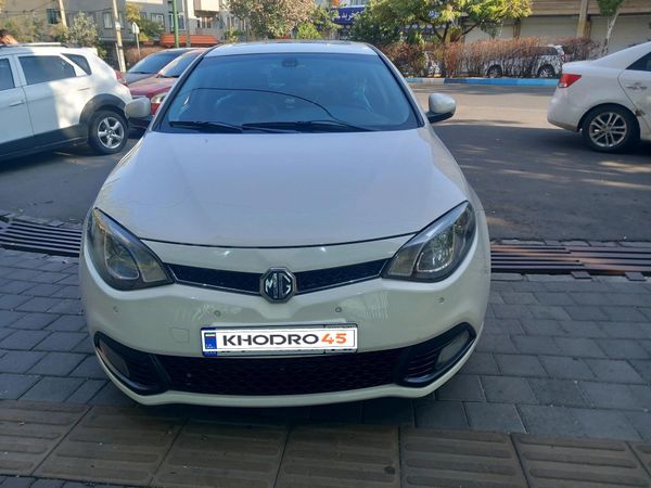 alt-https://media.khodro45.com/public/image/3b7e7b61f18a4bf8977b4301585745df_plate_allure