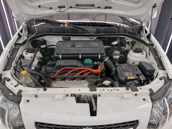 alt-https://media.khodro45.com/public/image/3c0e30ade23242d2a64e5e0d513a020b_plate_allure