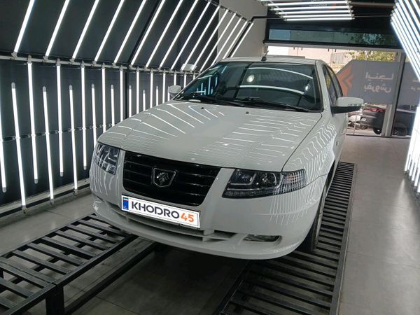 alt-https://media.khodro45.com/public/image/3d7476e704614b47a6cb0e6b62d3c82f_plate_allure