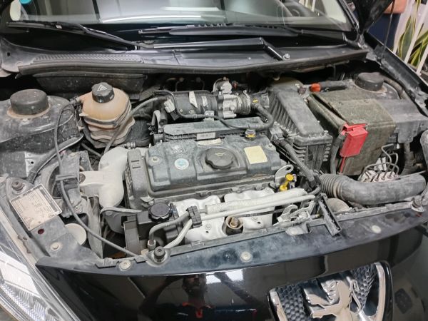 alt-https://media.khodro45.com/public/image/3e49117a979f46b99cc2523fa1564301_plate_allure