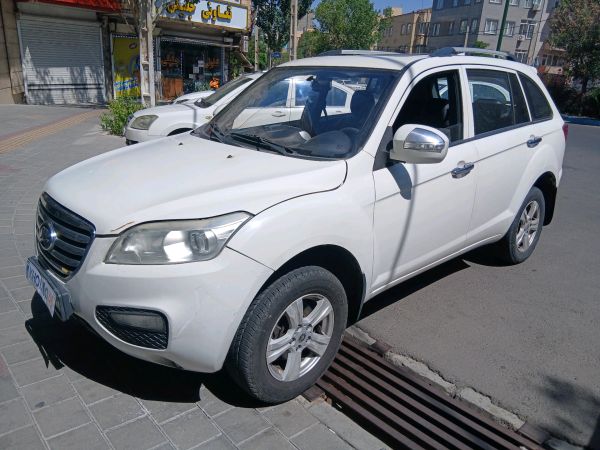 alt-https://media.khodro45.com/public/image/3f58a2bf9f524d678bda094a2e6f02f2_plate_allure