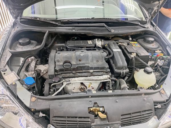 alt-https://media.khodro45.com/public/image/41b9c1d4aa0a4d65b5c8190eb434163e_plate_allure