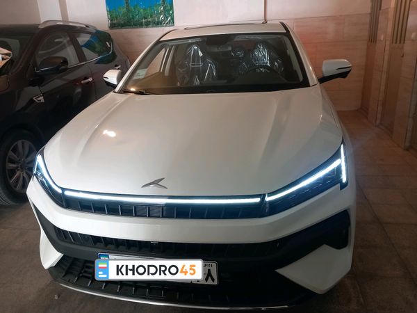 alt-https://media.khodro45.com/public/image/473ded2eac484d55bdb61eb695dfa90a_plate_allure