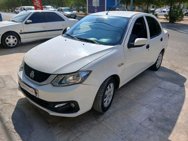 alt-https://media.khodro45.com/public/image/48a6395832d0411596a3c1d69f2d3973_plate_allure