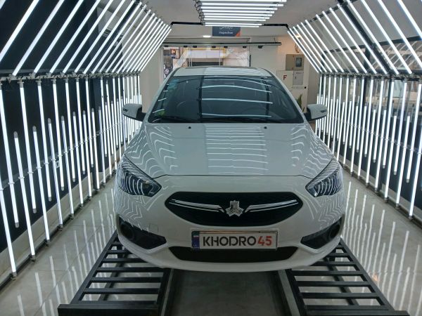 alt-https://media.khodro45.com/public/image/4d302f28f9ef4d30aac3fed3b0bc5fa6_plate_allure
