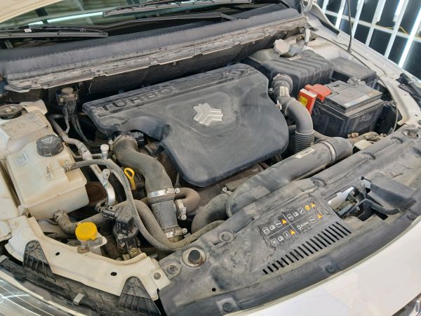 alt-https://media.khodro45.com/public/image/4e99309ddb464b929984ab5ece636e1c_plate_allure