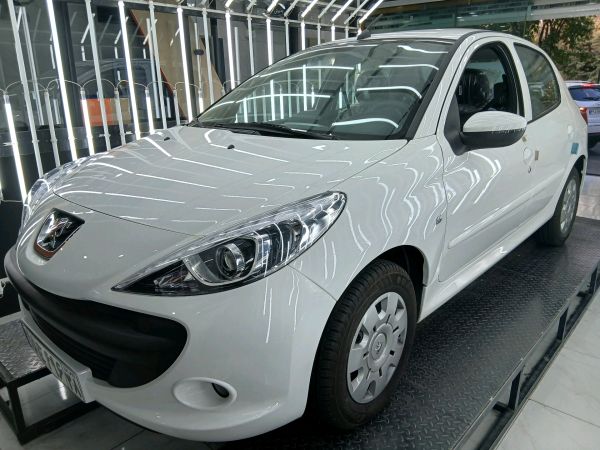 alt-https://media.khodro45.com/public/image/4f0b385e693945d4a62c603e007e8fe2_plate_allure