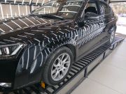 alt-https://media.khodro45.com/public/image/524fd1e5b9104f5a99cc7073d5996c93_plate_allure