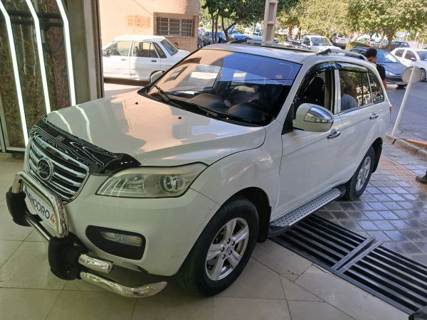 alt-https://media.khodro45.com/public/image/525d1c93f2f84b4f9565e94df02f7439_plate_allure