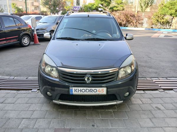 alt-https://media.khodro45.com/public/image/5606482953d74ea798d01134afa0ec3b_plate_allure