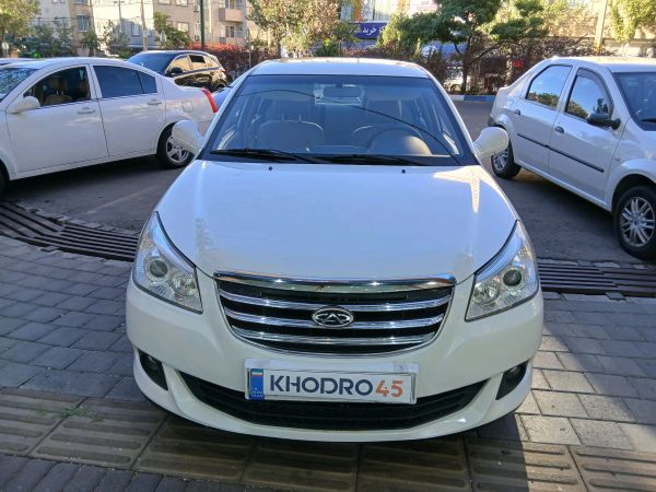alt-https://media.khodro45.com/public/image/561d207feb744e3aac3556b9cd114197_plate_allure