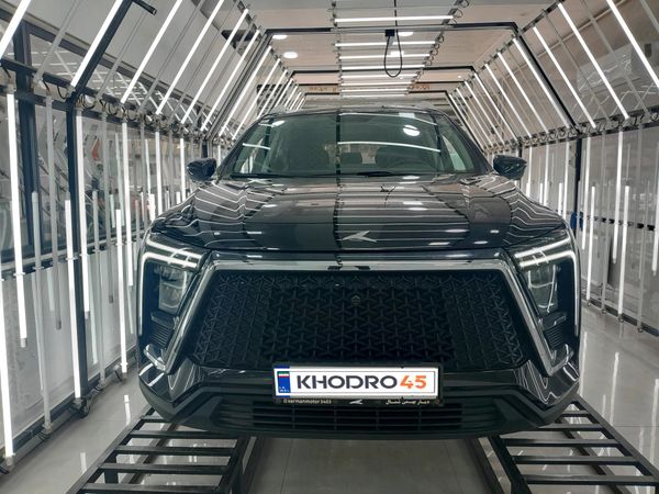 alt-https://media.khodro45.com/public/image/56a73930431746088004a3cb323b34aa_plate_allure