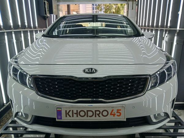 alt-https://media.khodro45.com/public/image/5730782f4e8a49008f1427b2c0389cc1_plate_allure
