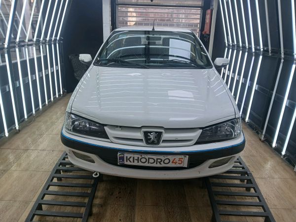 alt-https://media.khodro45.com/public/image/5c11c3a86d304d6da1ba69a4d5cf117d_plate_allure