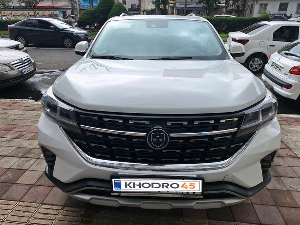 alt-https://media.khodro45.com/public/image/5c5a2d13cb934b1ea068aa225e635c50_plate_allure
