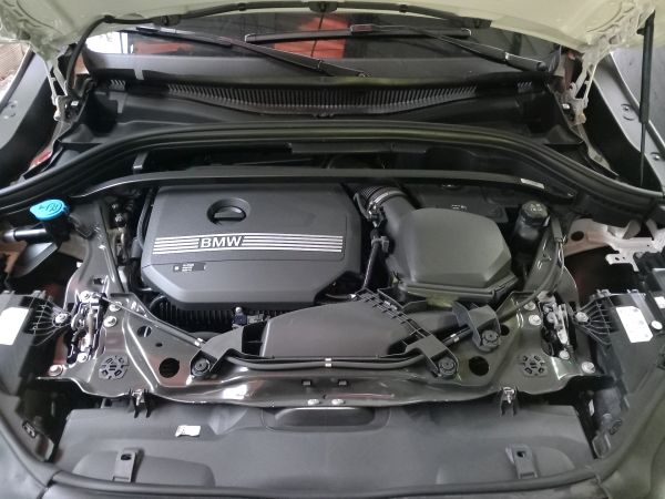 alt-https://media.khodro45.com/public/image/5ebf8404358244f18d87230109aa6900_plate_allure