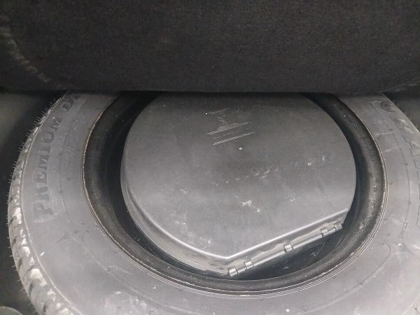 alt-https://media.khodro45.com/public/image/5ef69560bd5a4c21af8ac0335cca6a94_plate_allure