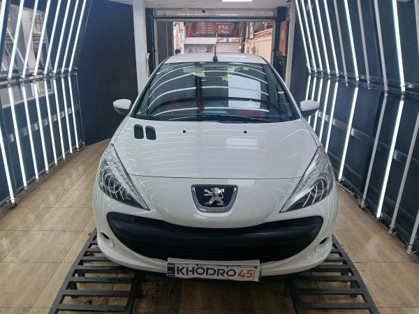 alt-https://media.khodro45.com/public/image/61e0f60b18a24ec1949c5bd95114cb01_plate_allure