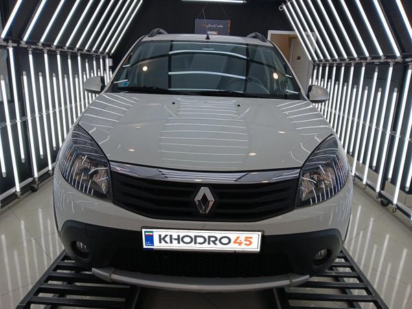 alt-https://media.khodro45.com/public/image/61f6f16c81e84c26a3ebaffe23492069_plate_allure