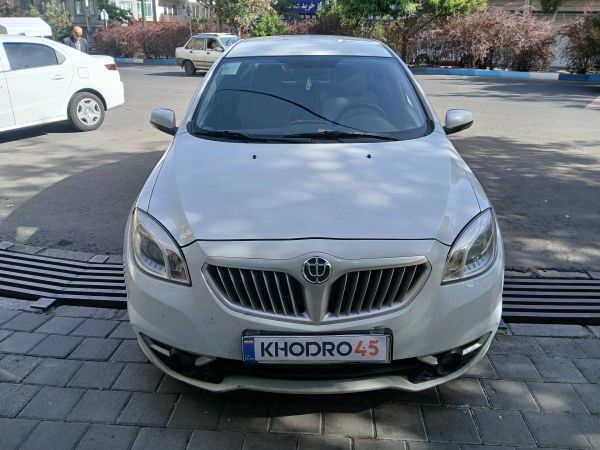 alt-https://media.khodro45.com/public/image/624360352fe24104b5fe24ff48a059bc_plate_allure
