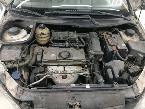 alt-https://media.khodro45.com/public/image/63845864cc2445feb834fa2fadd20a1b_plate_allure