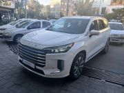 alt-https://media.khodro45.com/public/image/64677373496a4653ad26970b81a9f1ee_plate_allure
