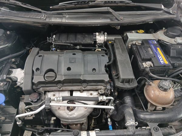 alt-https://media.khodro45.com/public/image/659cc230f50b498aaee48ca5b7adf77e_plate_allure