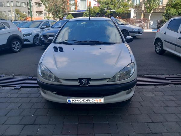 alt-https://media.khodro45.com/public/image/6a3feabee1404a03ad825b048709e090_plate_allure