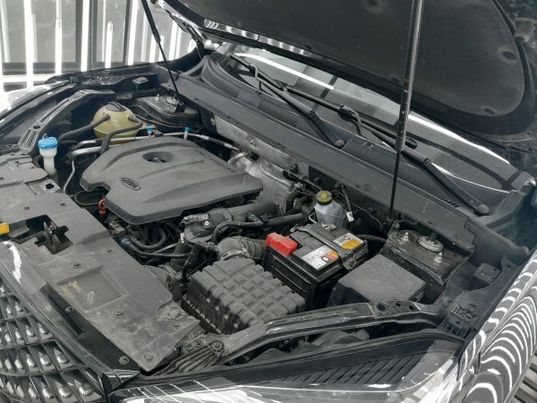 alt-https://media.khodro45.com/public/image/6d7e4a149ede47078806da6d34d990fe_plate_allure